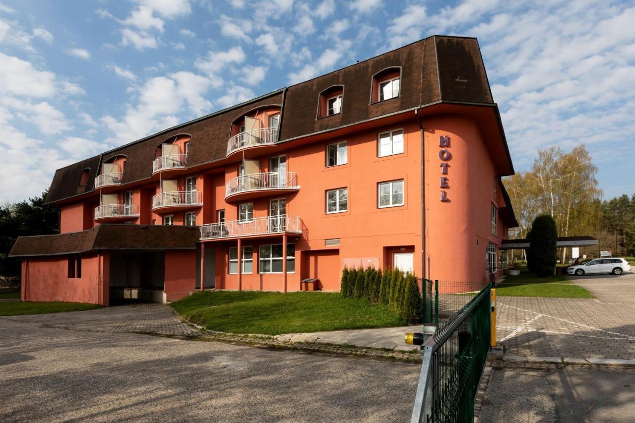 Hotel Svet Třeboň Εξωτερικό φωτογραφία